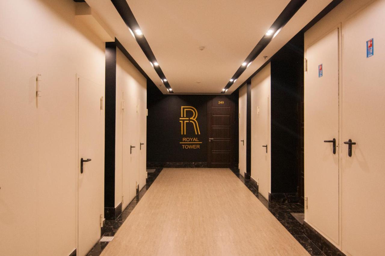 Royal Tower Residence Big Vip Apartment In Center Floor 27 Kyiv Exterior photo
